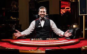 Layar Speed Blackjack di platform raksasa123 dengan dealer langsung dan antarmuka kartu real-time